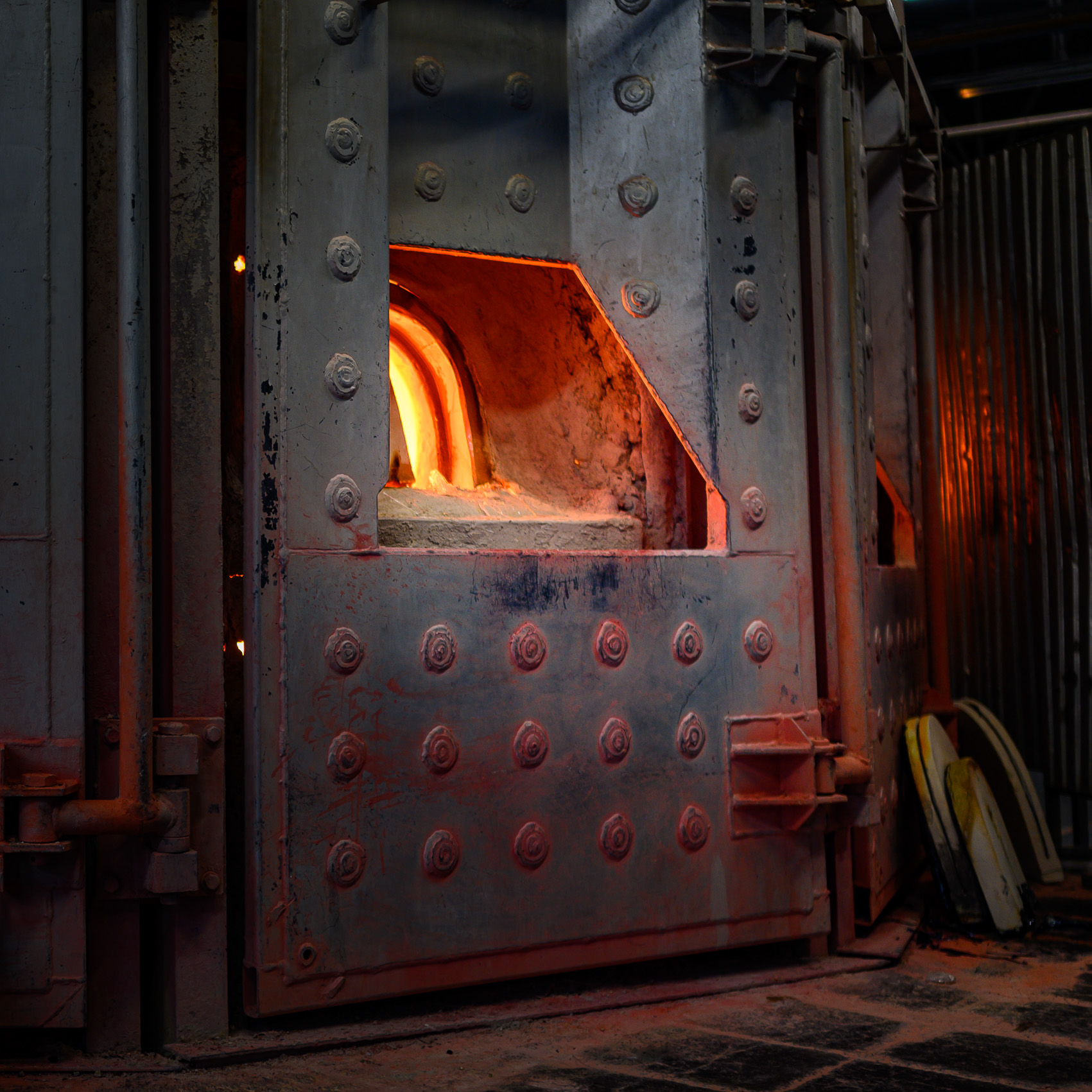 Photographie réalisée dans le cadre d'un reportage corporate à la manufacture Lalique. © Christoph de Barry